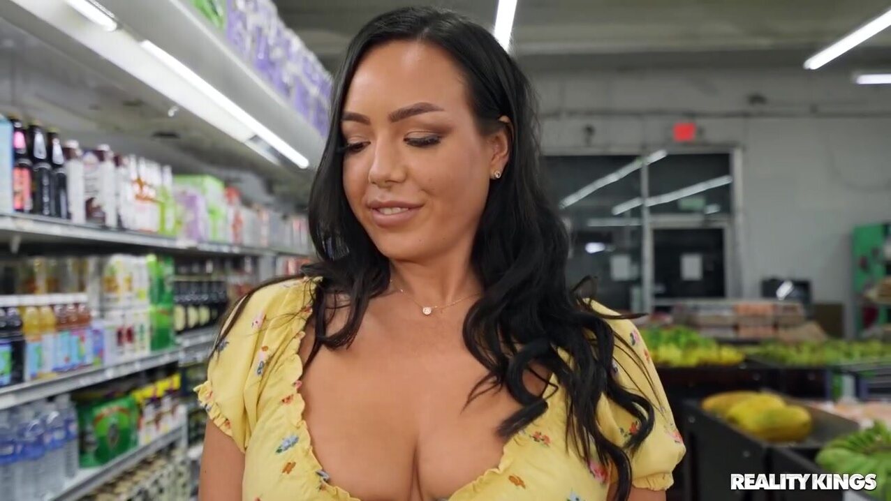 latina big tits reality kings
