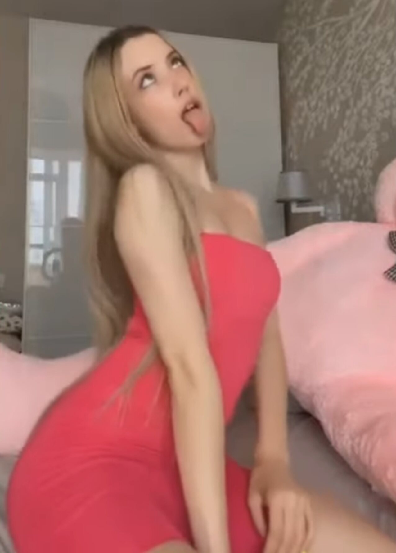ahegao red dress blonde