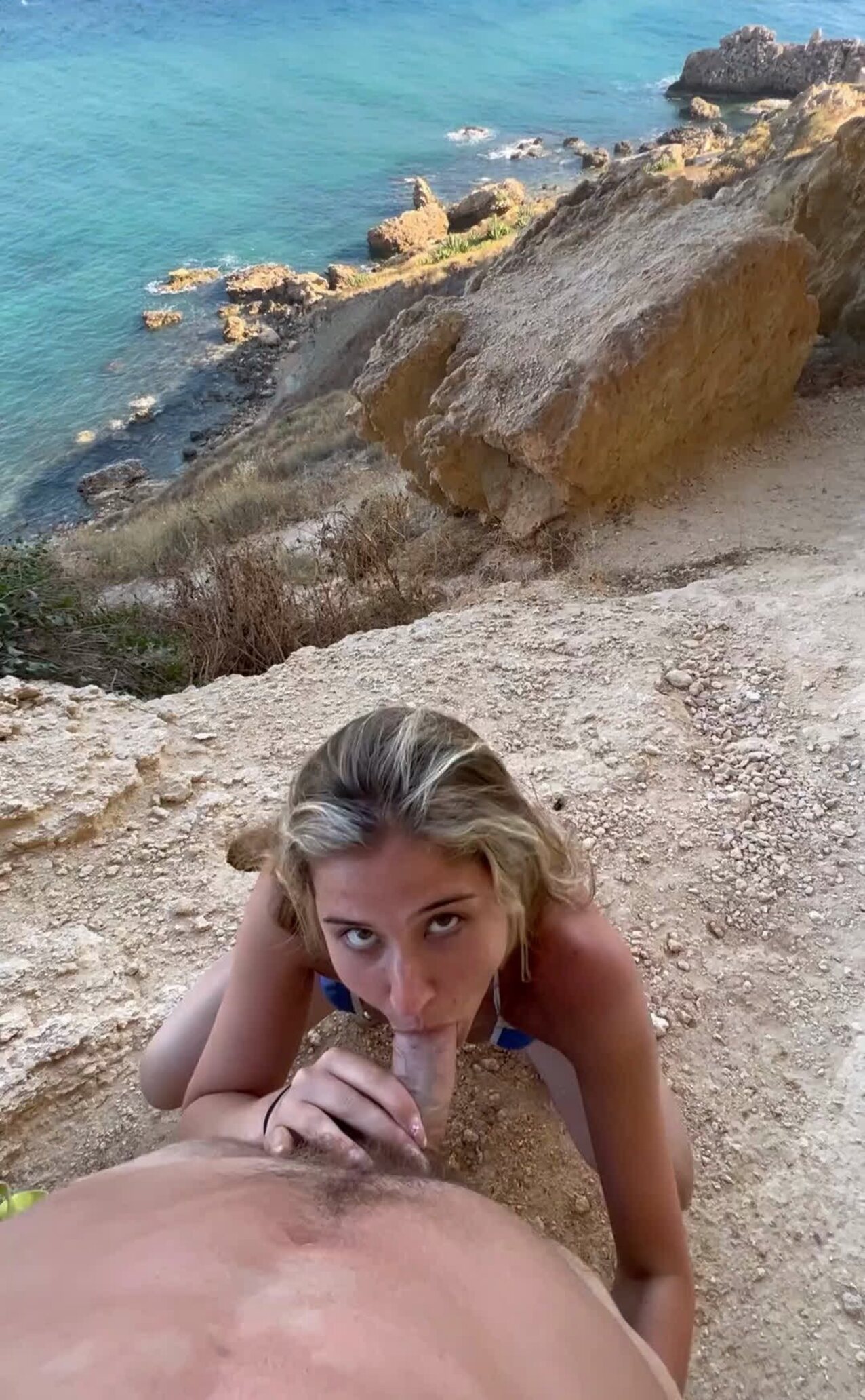 outdoor blowjob blonde