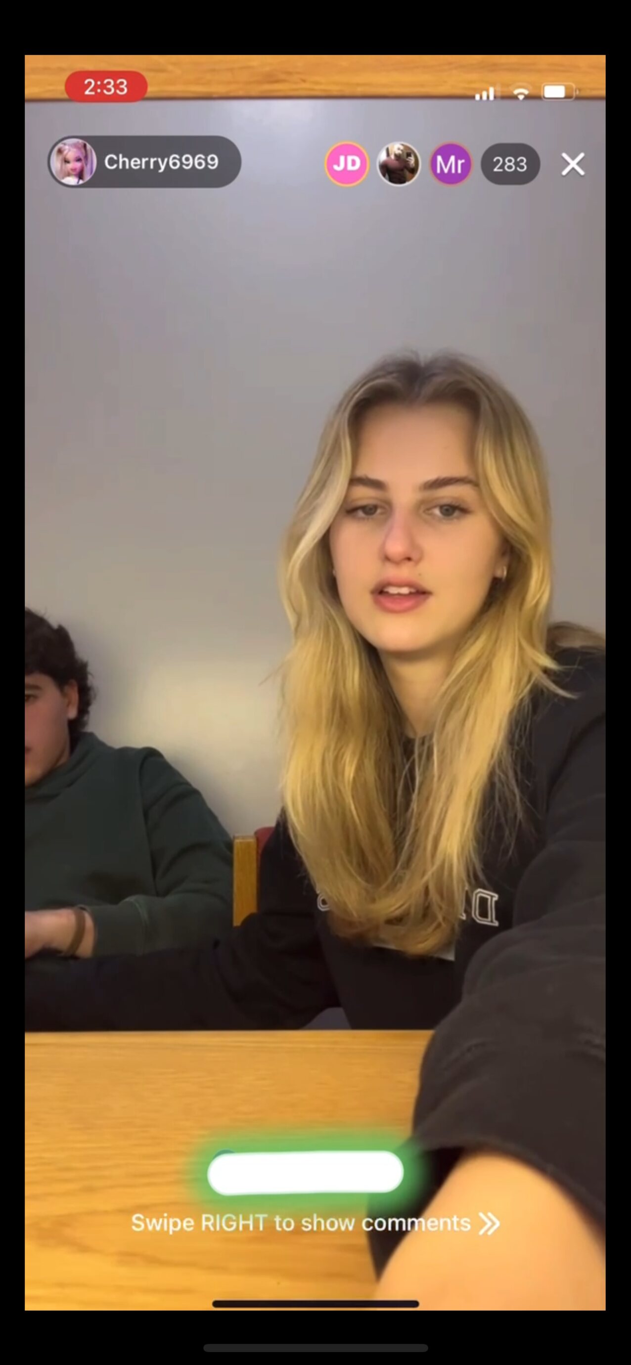 camgirl clapper blonde