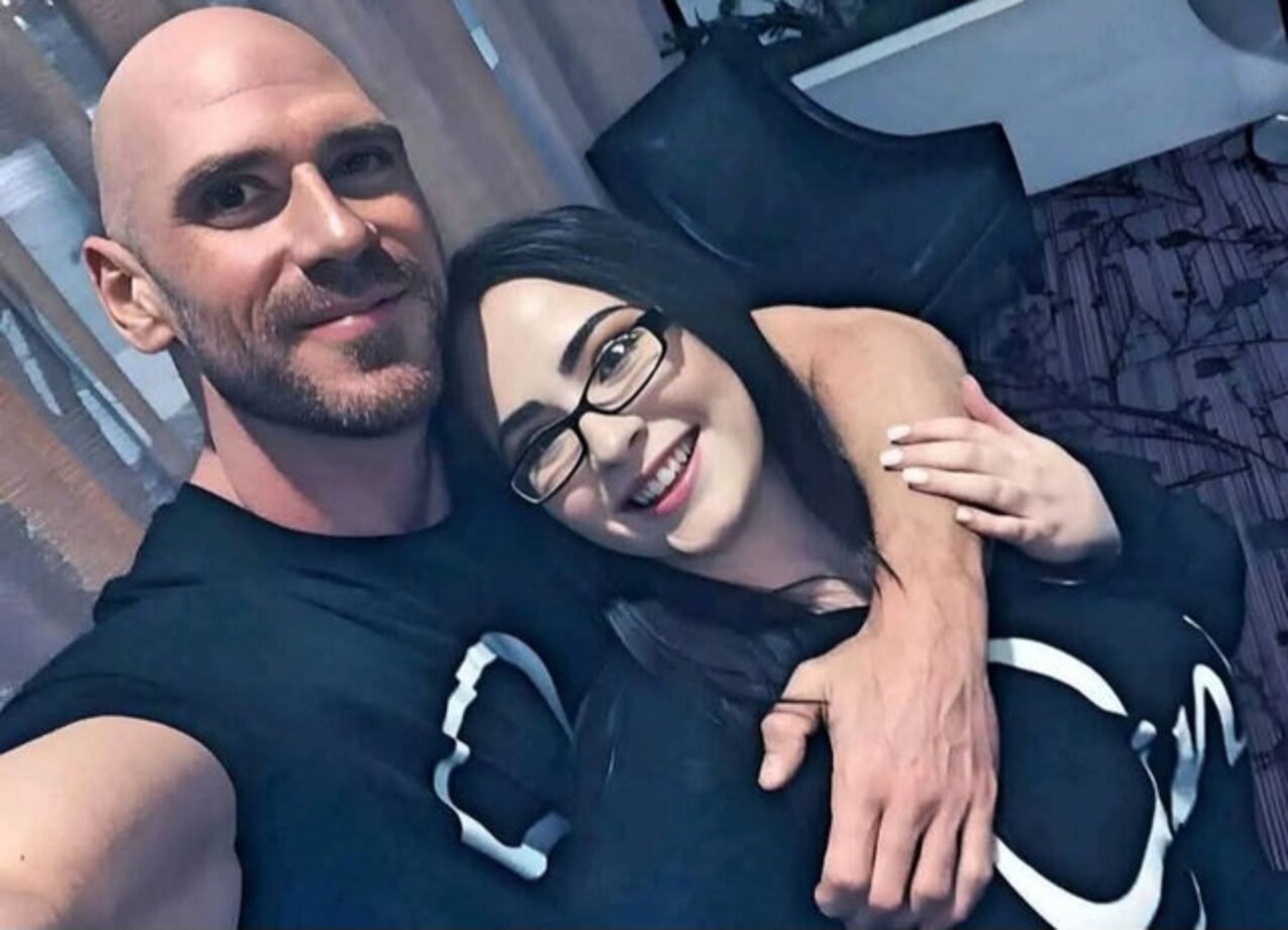 camgirl busty milf