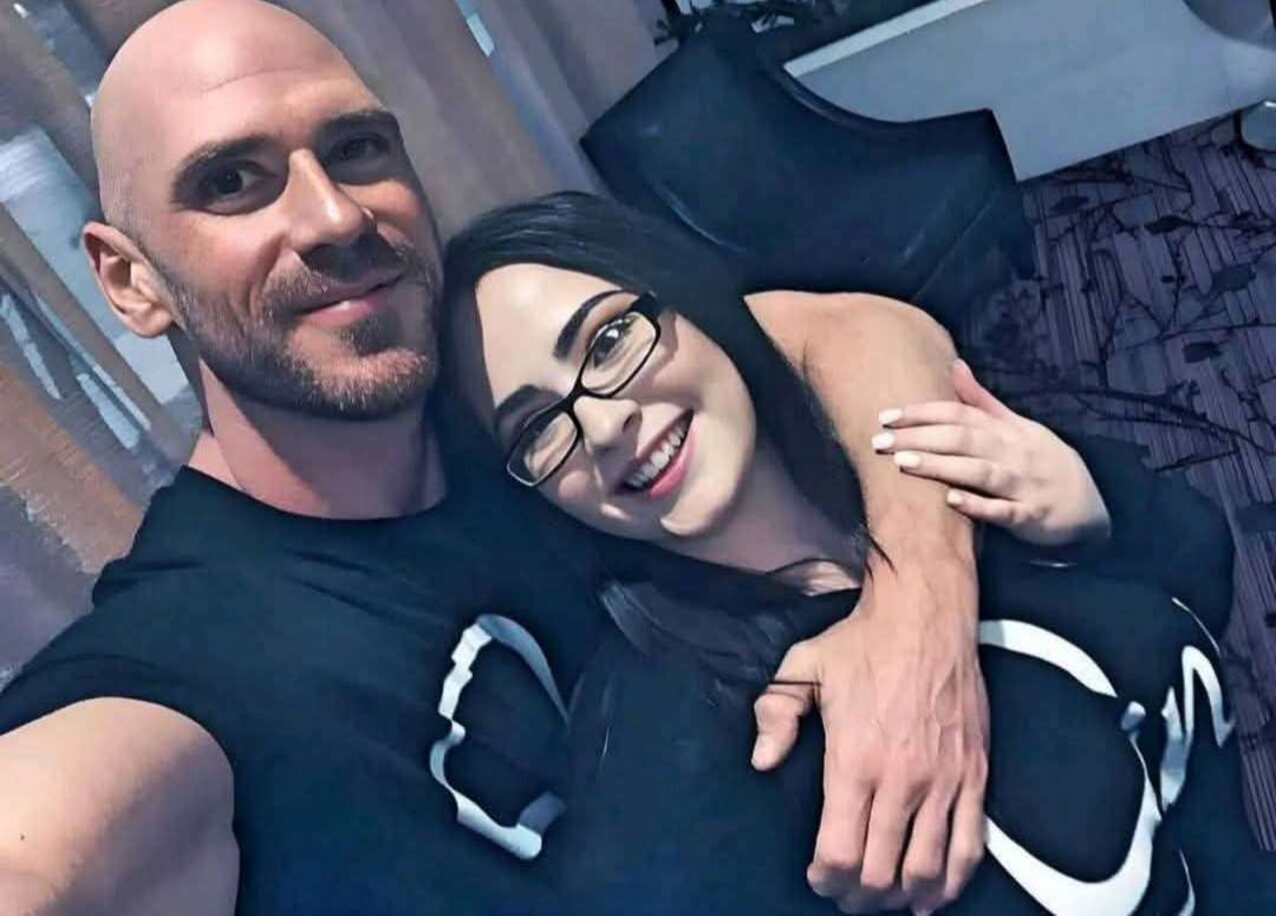 black hair glasses sex