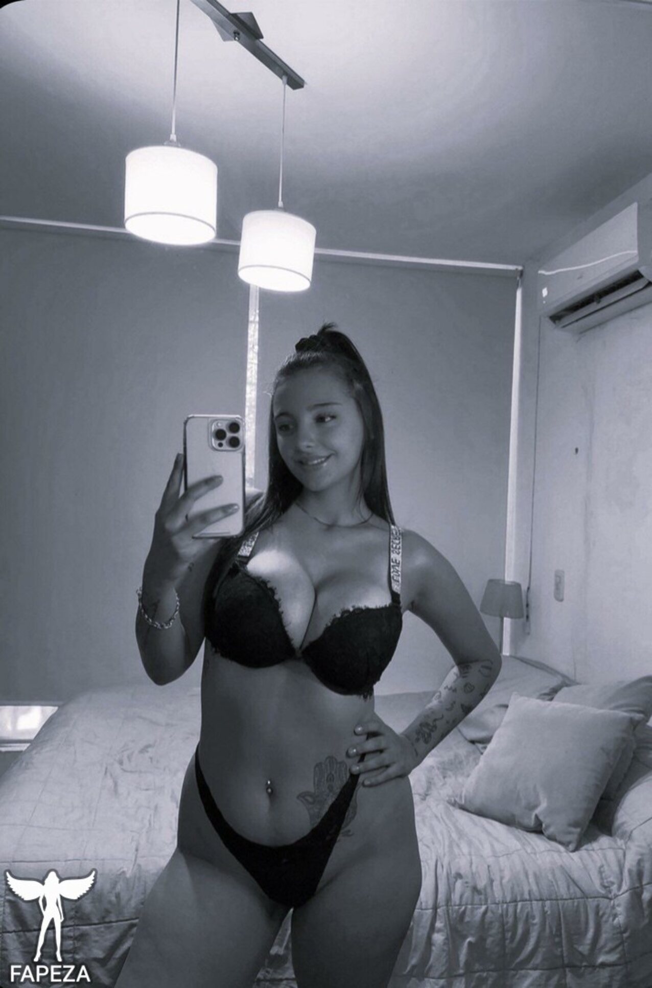 big tits tattoos brunette