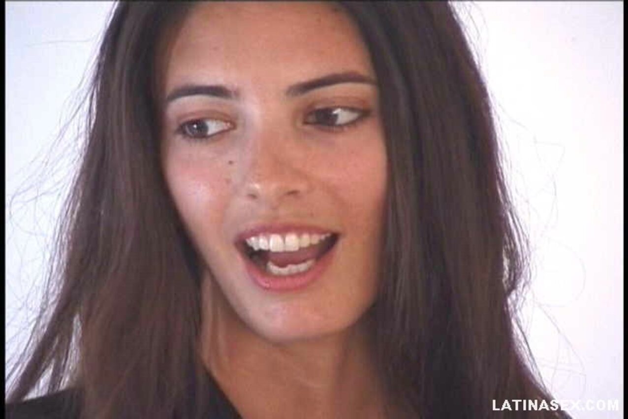 latina sexy tall