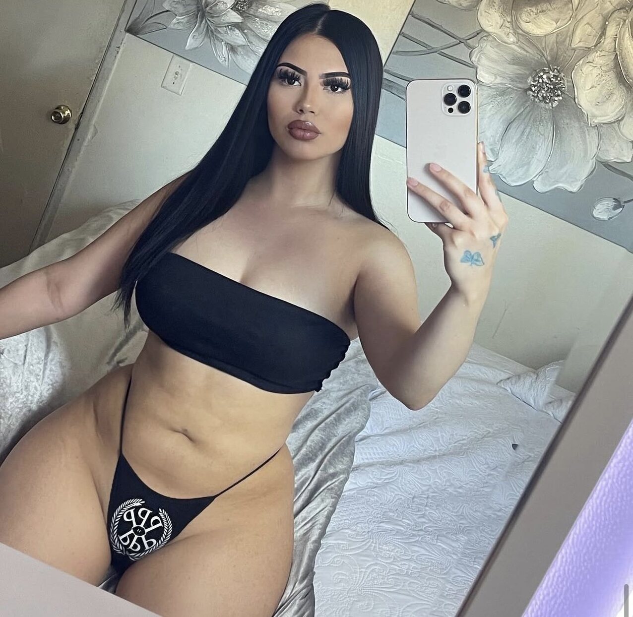 latina big tits big ass