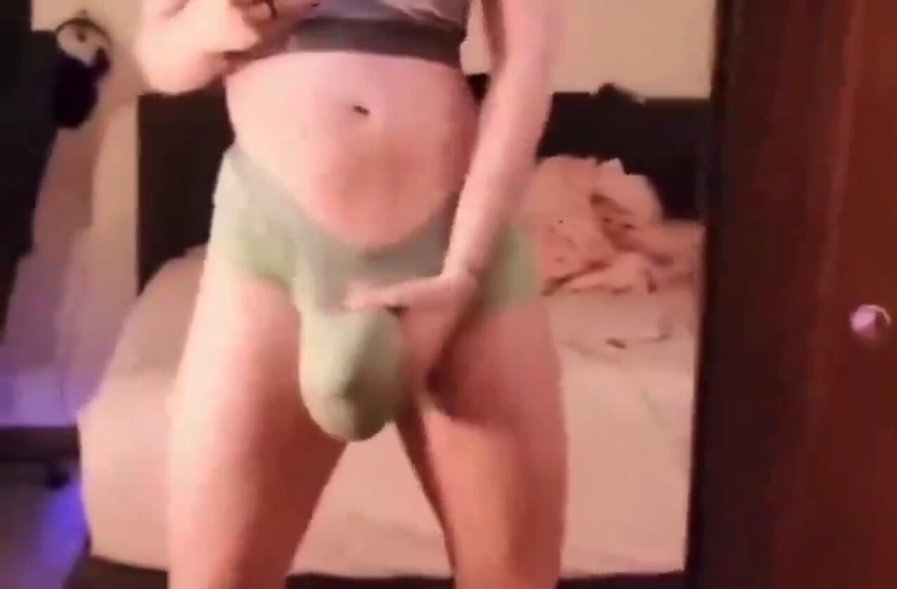 amateur busty shemale