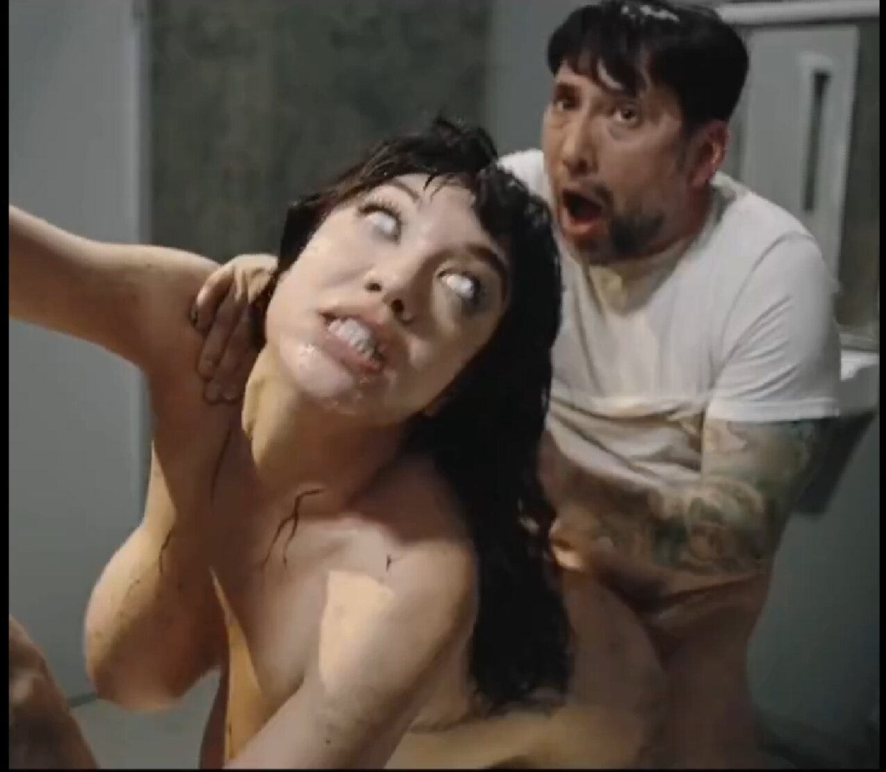 horror porn bigtits aggressive