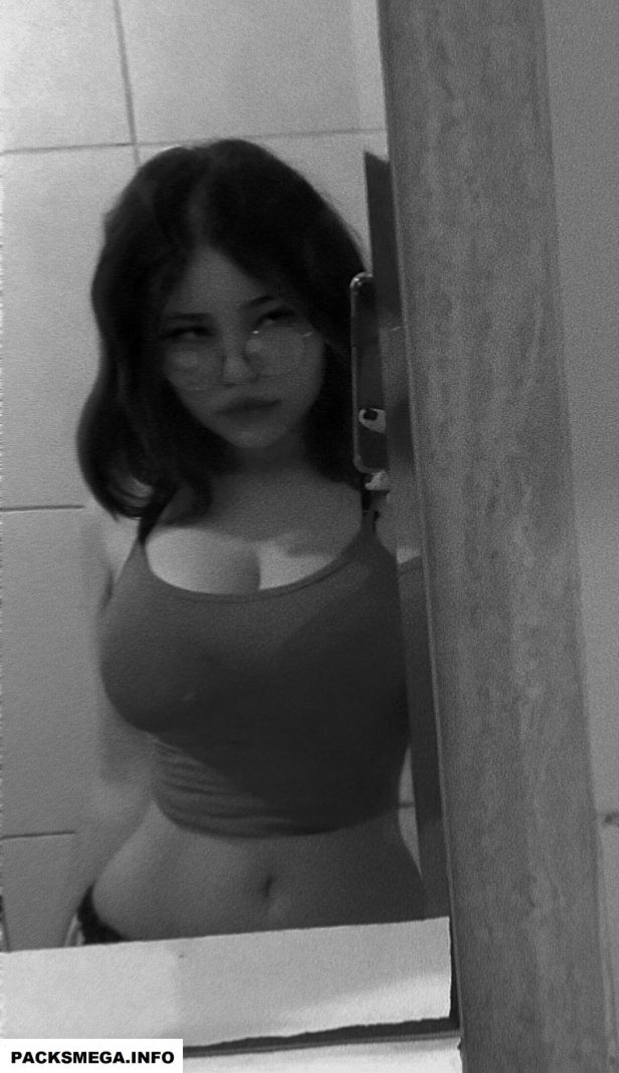 small waist big boobs busty