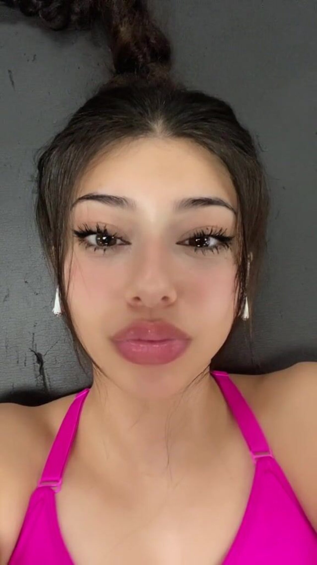 cute latina gym