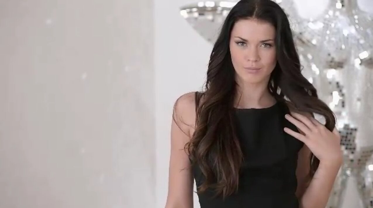 pornstar brunette russian
