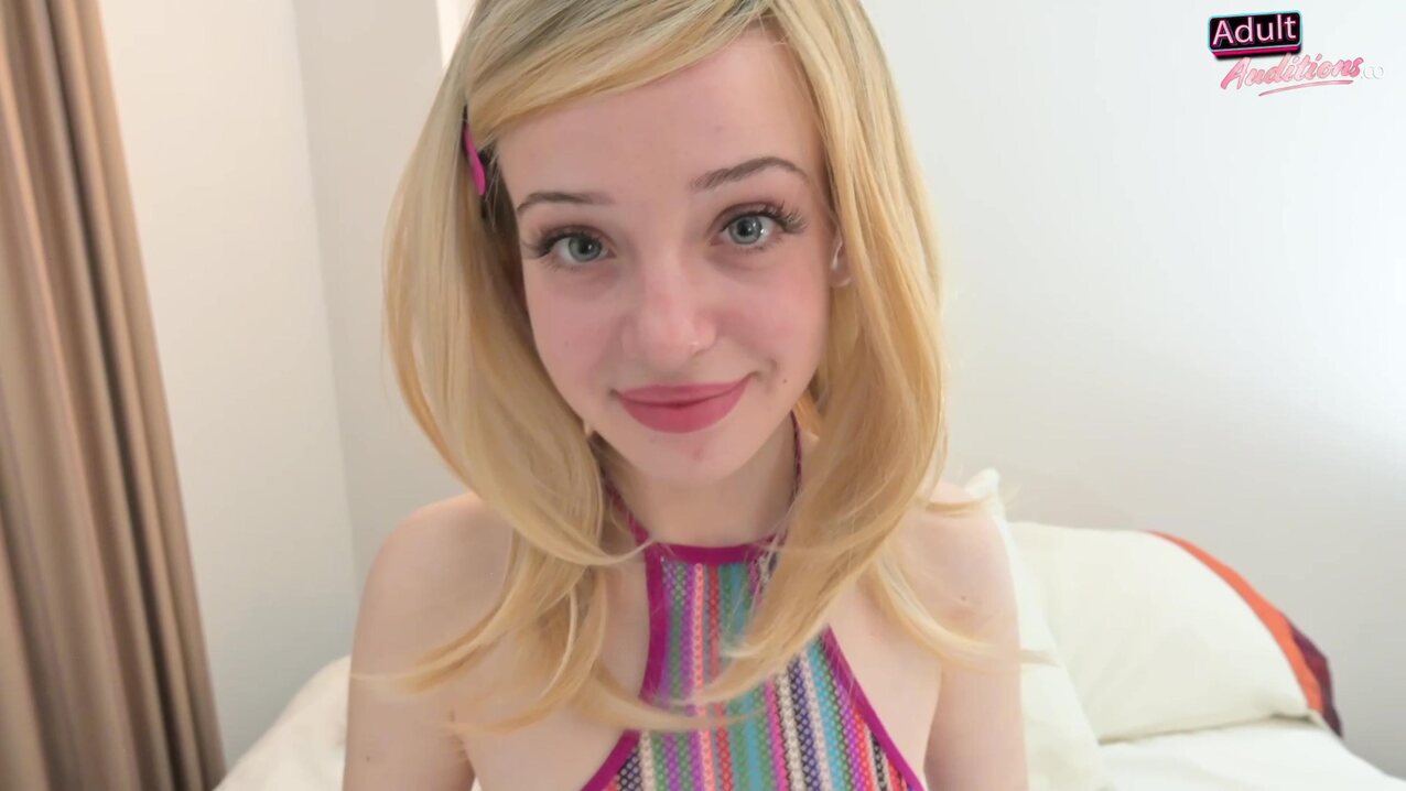 teen skinny blonde