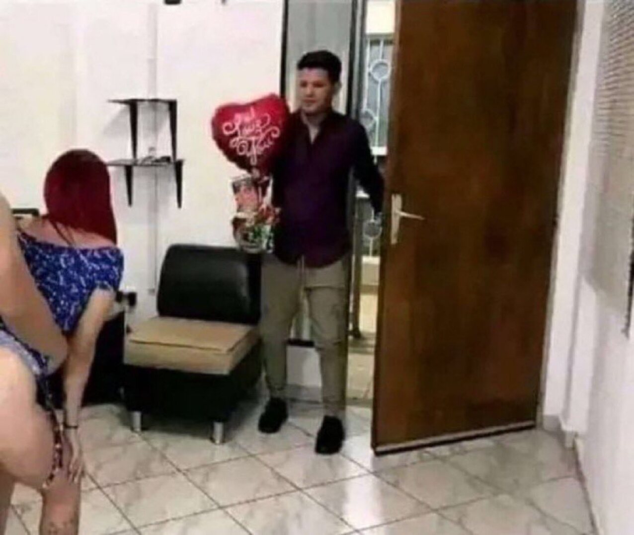 meme cheating heart
