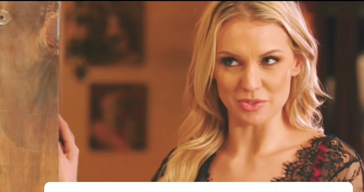 milf blonde video