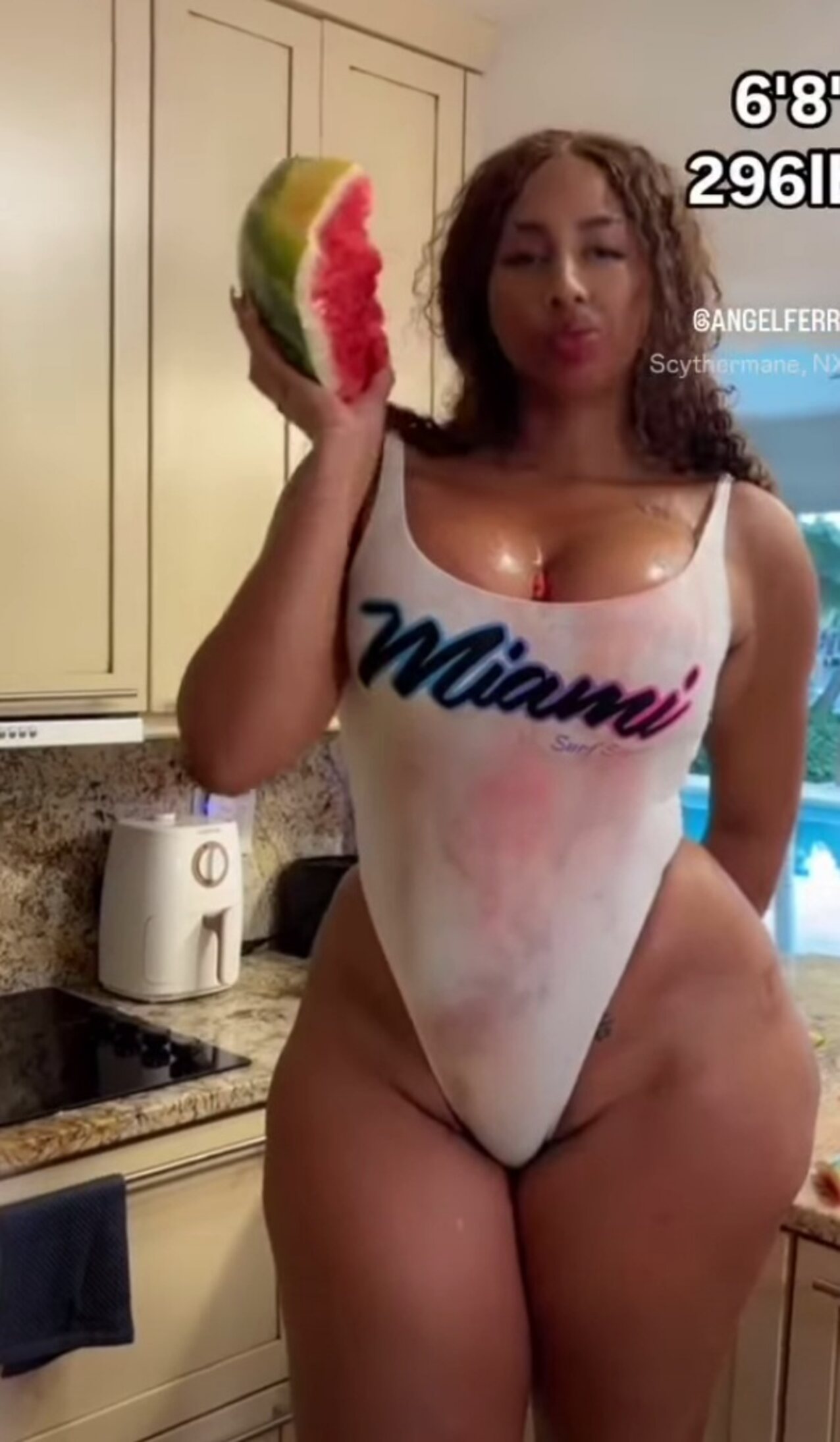booty big ass thick