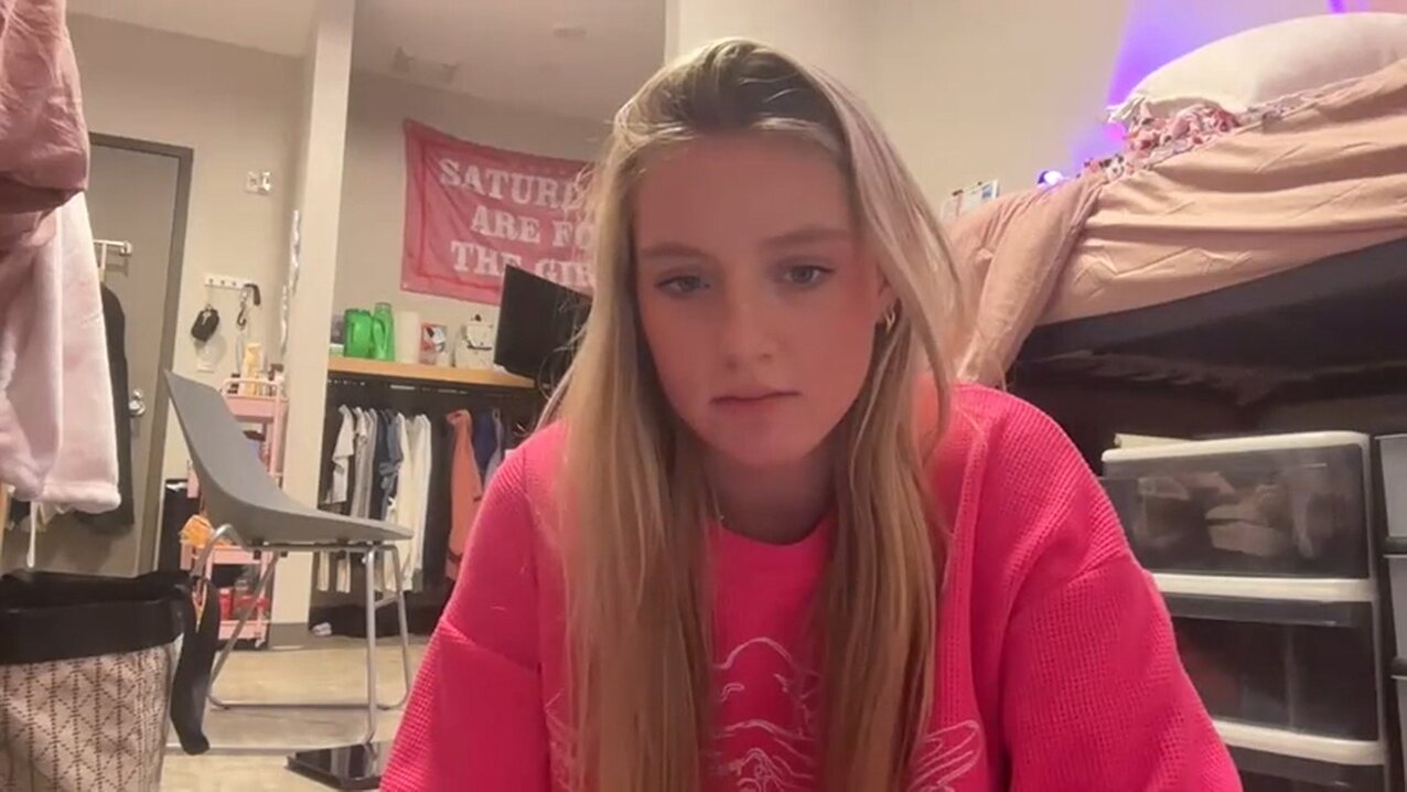 amateur blonde teen