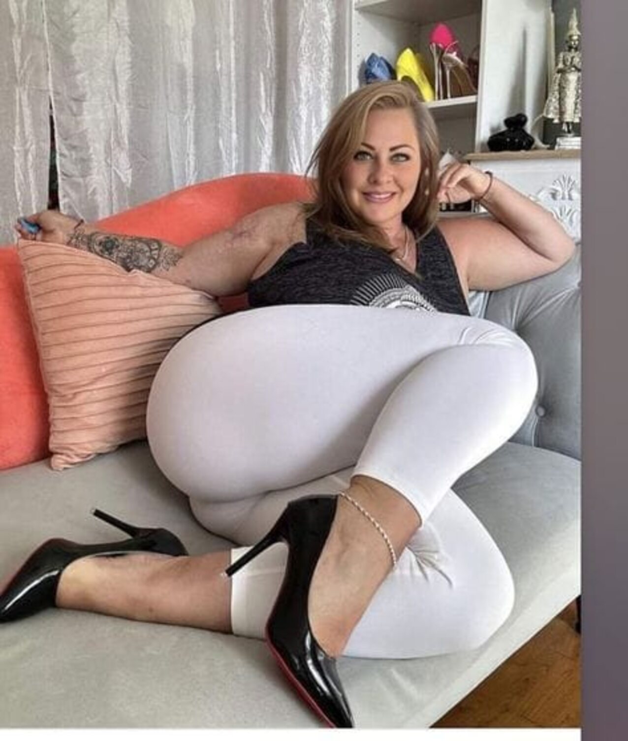 blonde mature thick