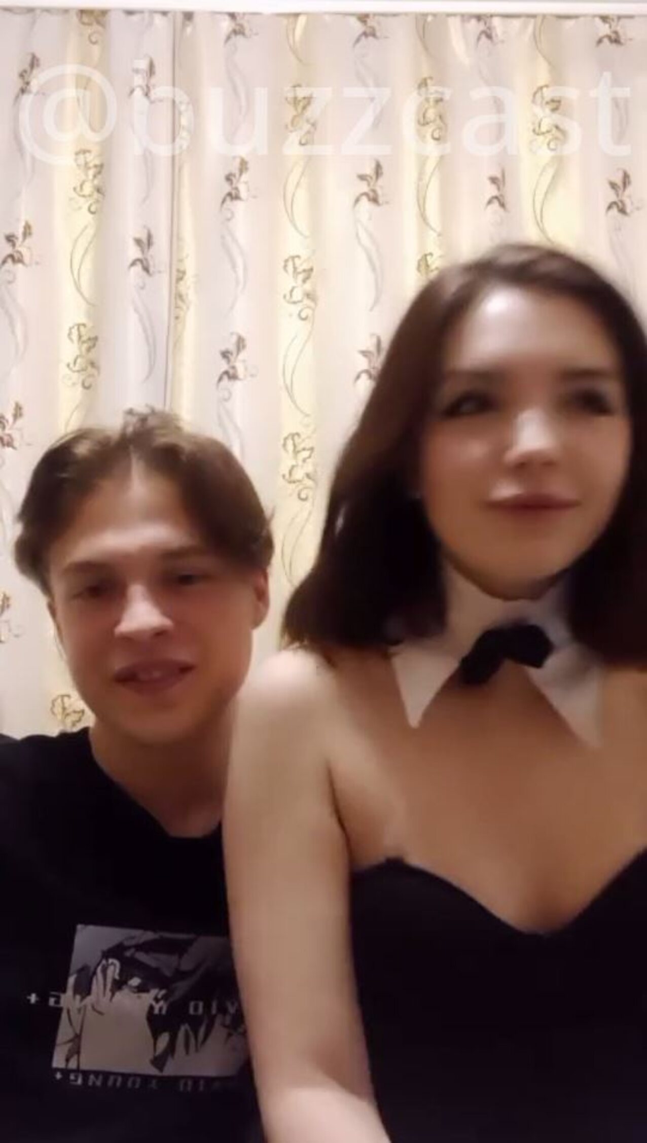 cam camgirl buzzcast
