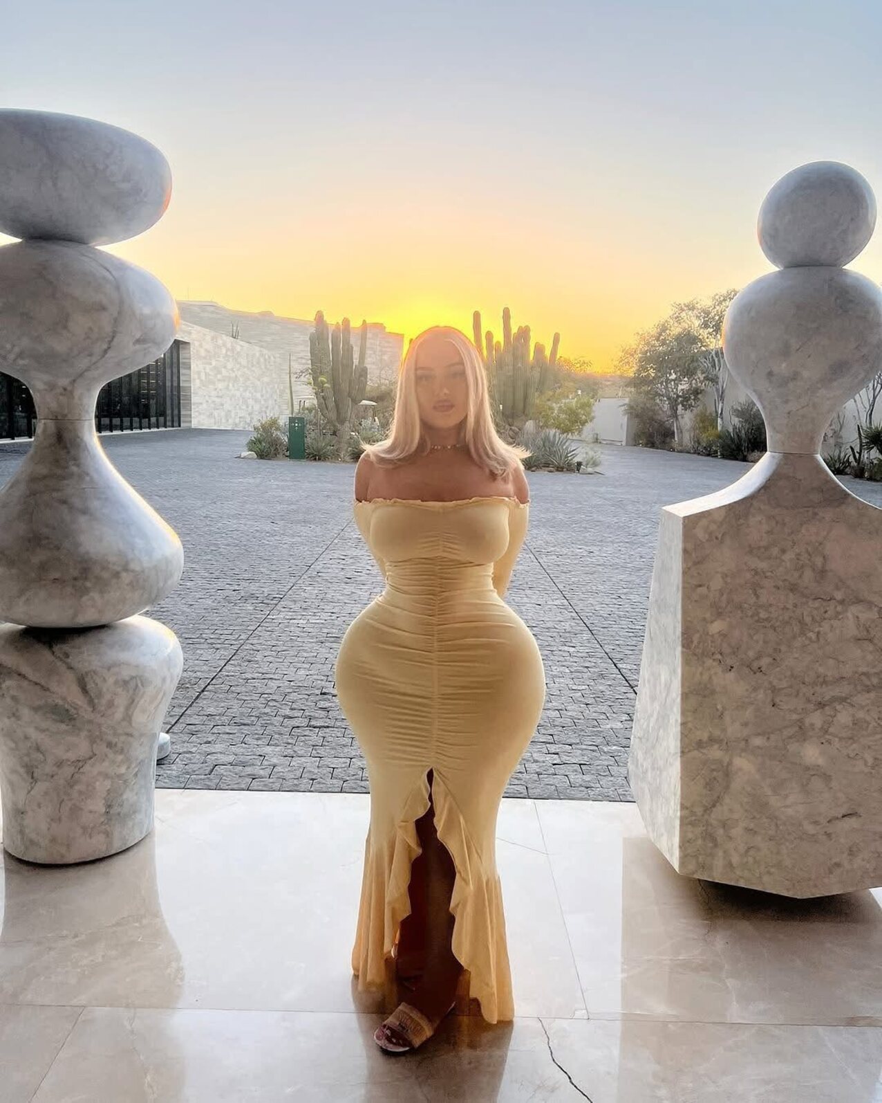 curvy perfection blonde
