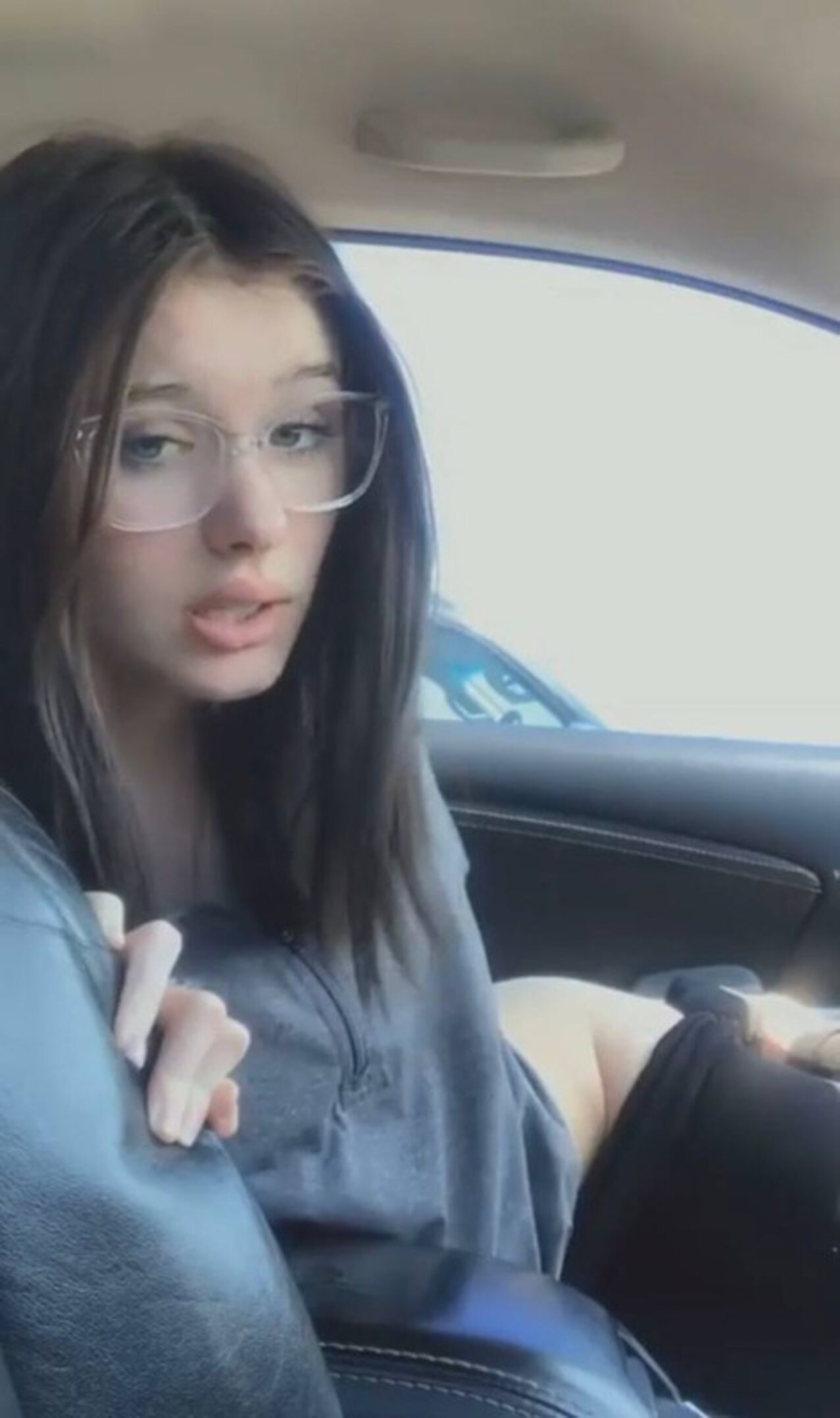 camgirl fansly onlyfans