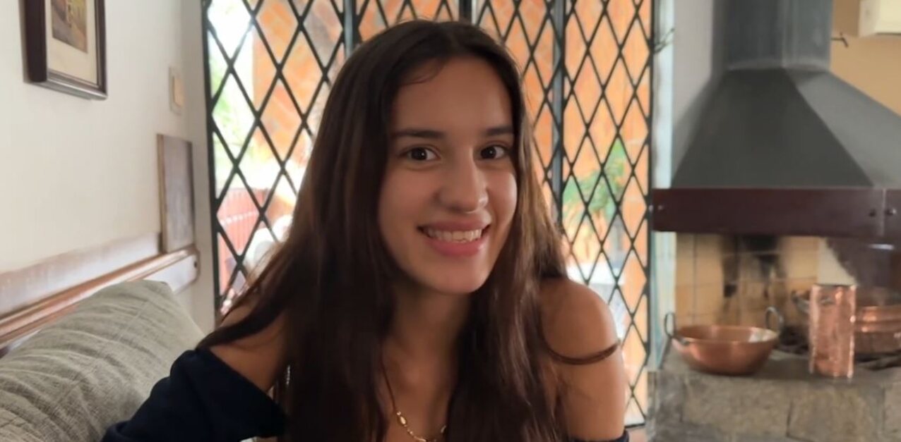 brunete blowjob teen