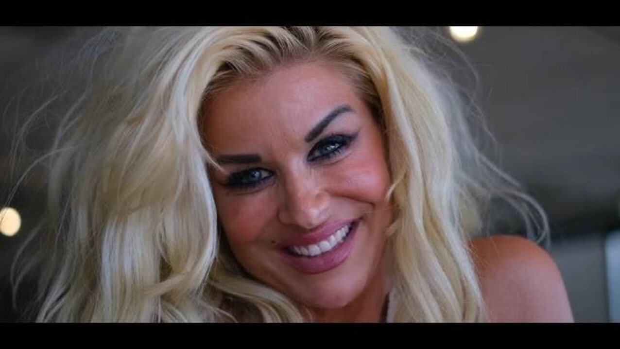milf mom cougar