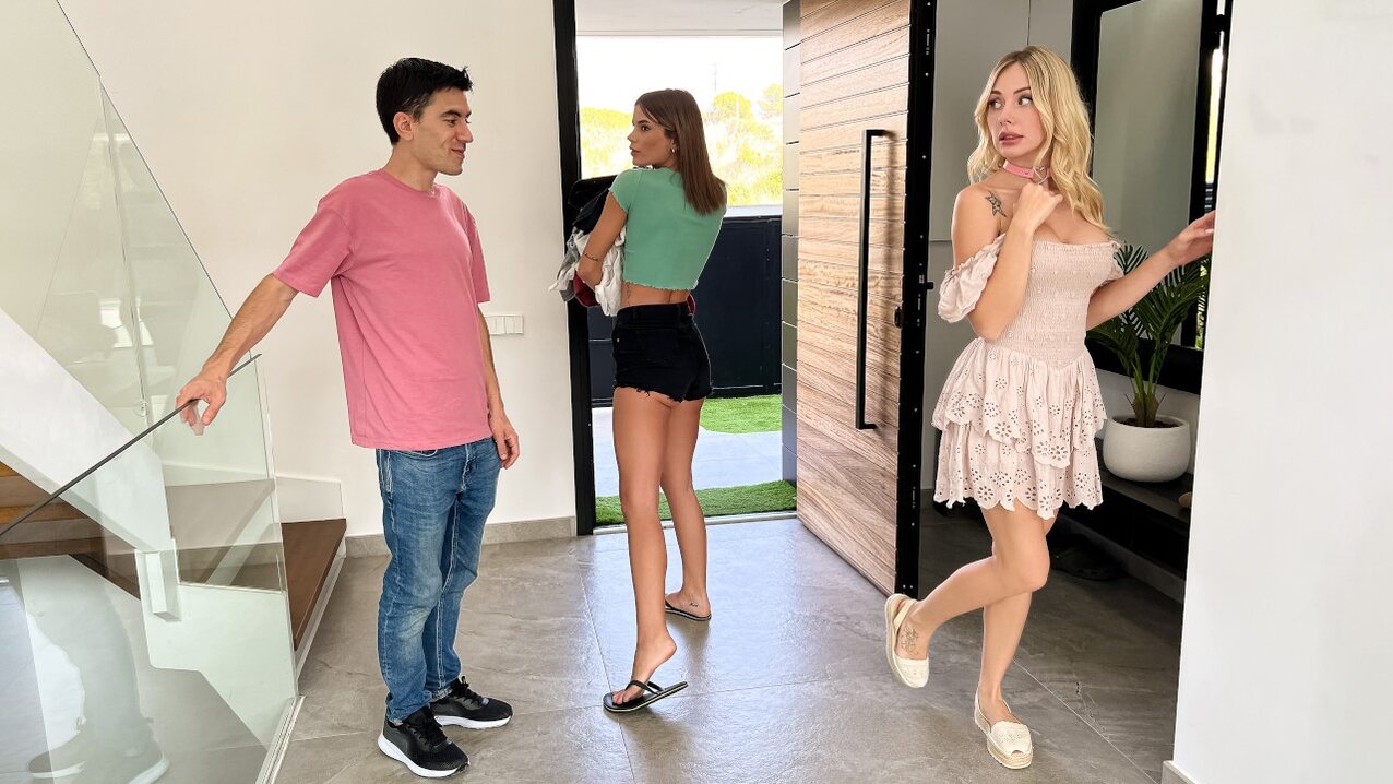 blonde reality king sexy