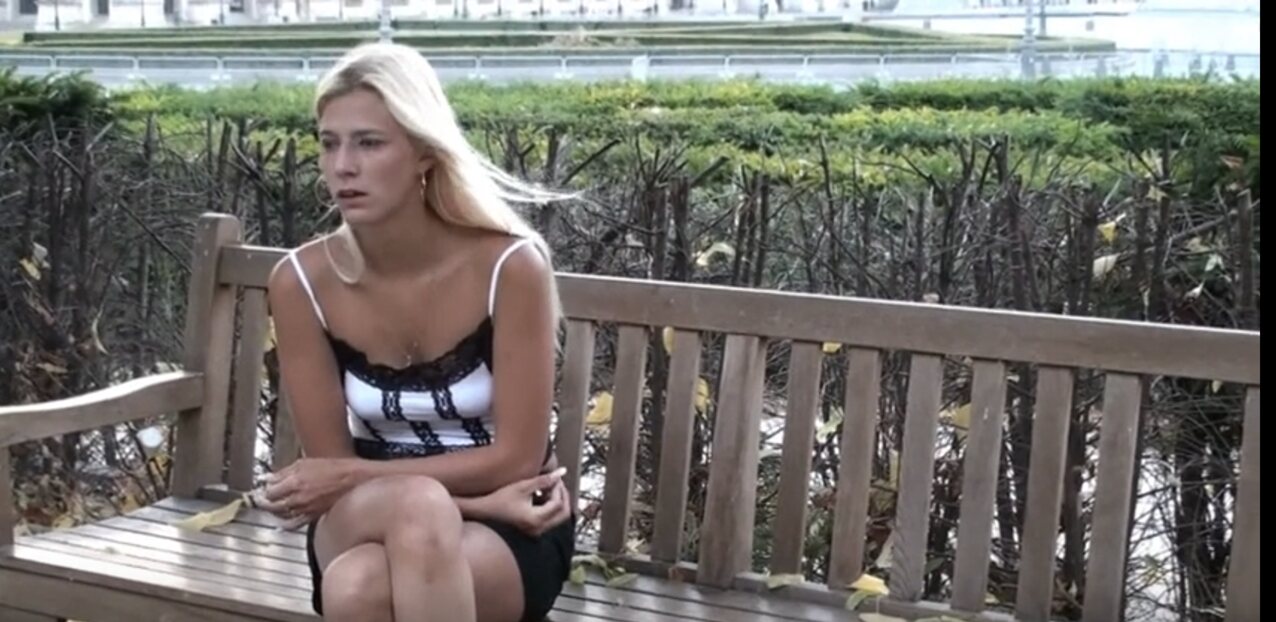 blond public tall