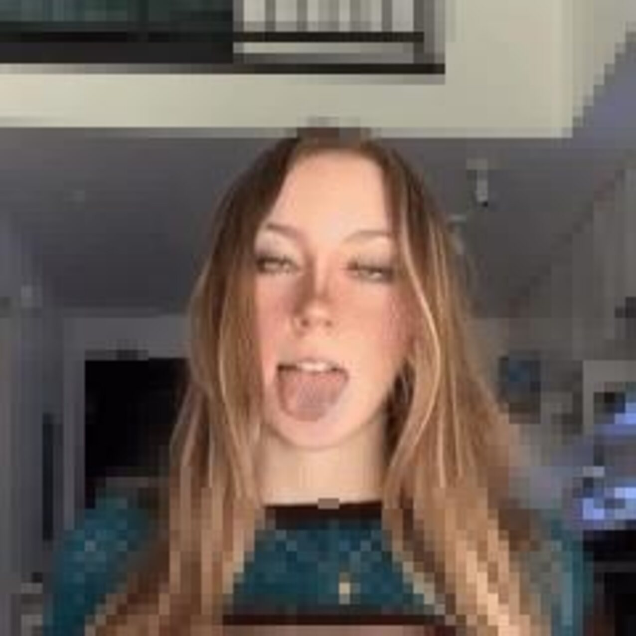 onlyfans blonde cute