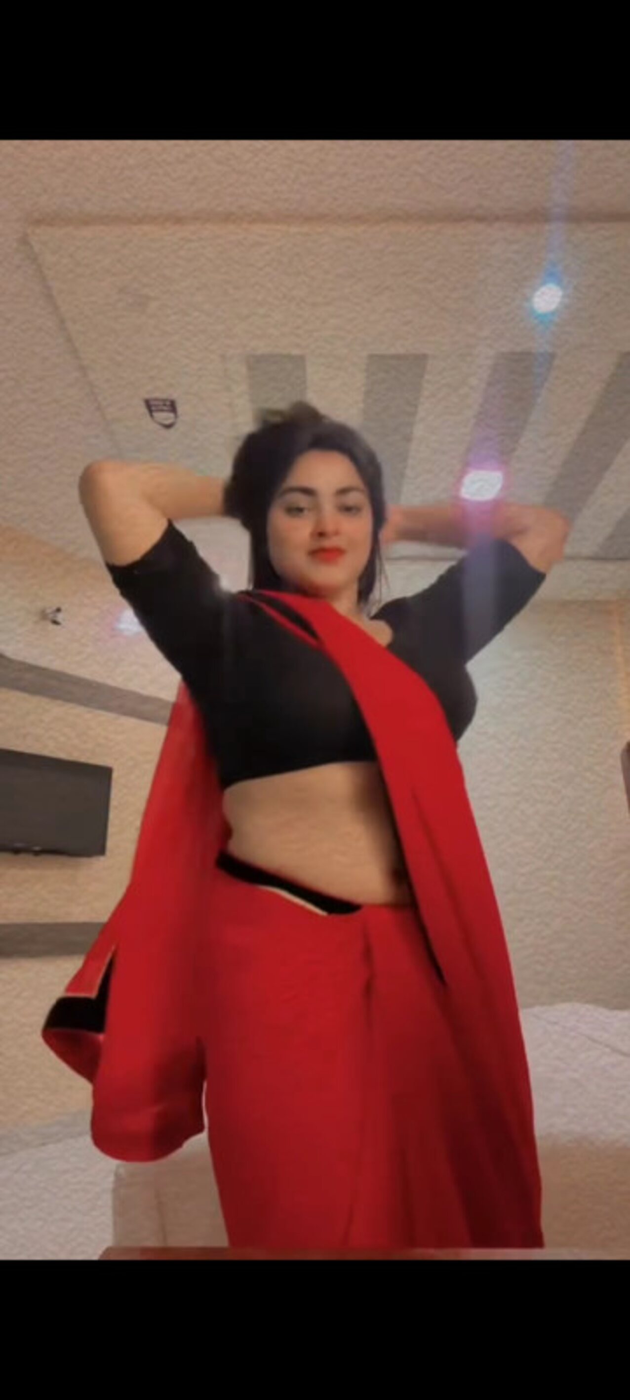 indian busty seduce