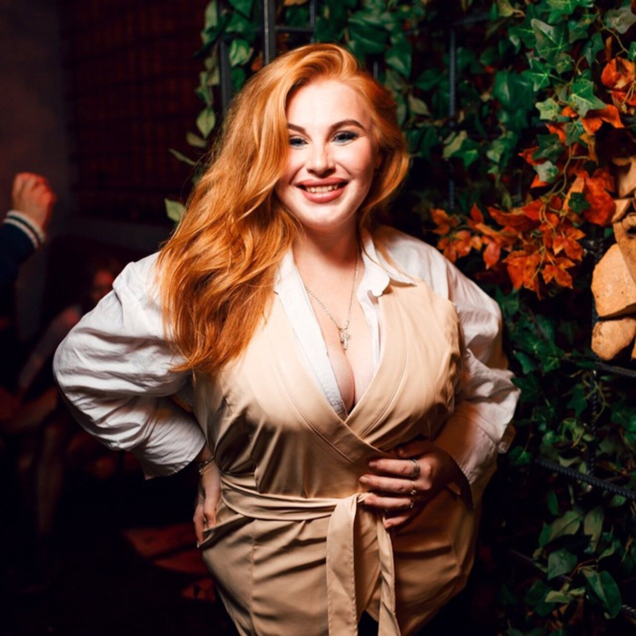 russian redhead curvy