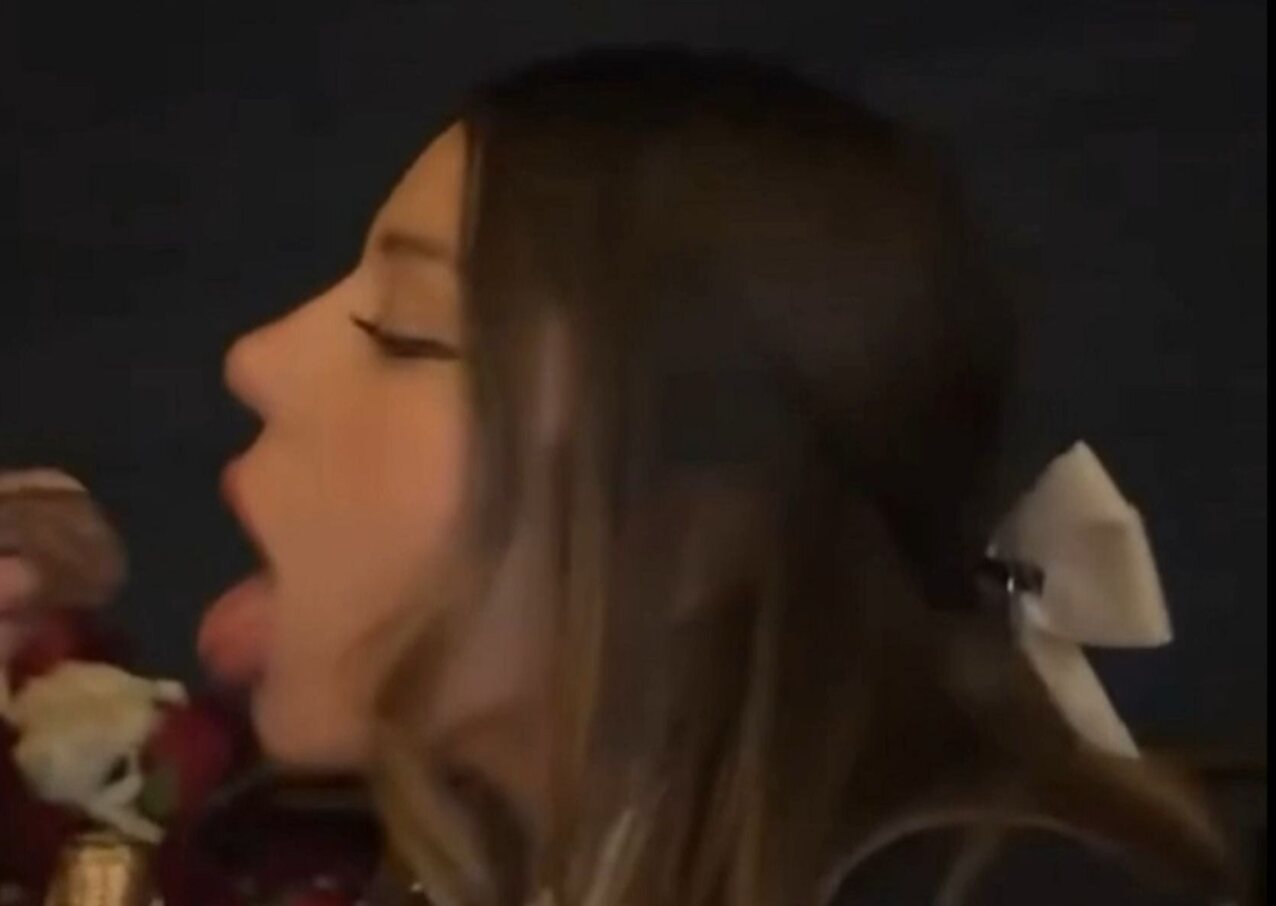 blow job straight white woman