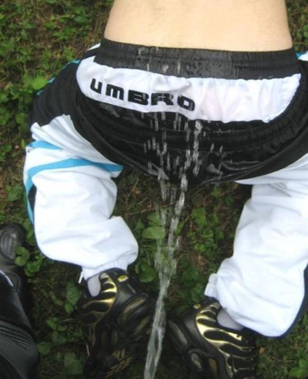 tracksuit nike tn piss