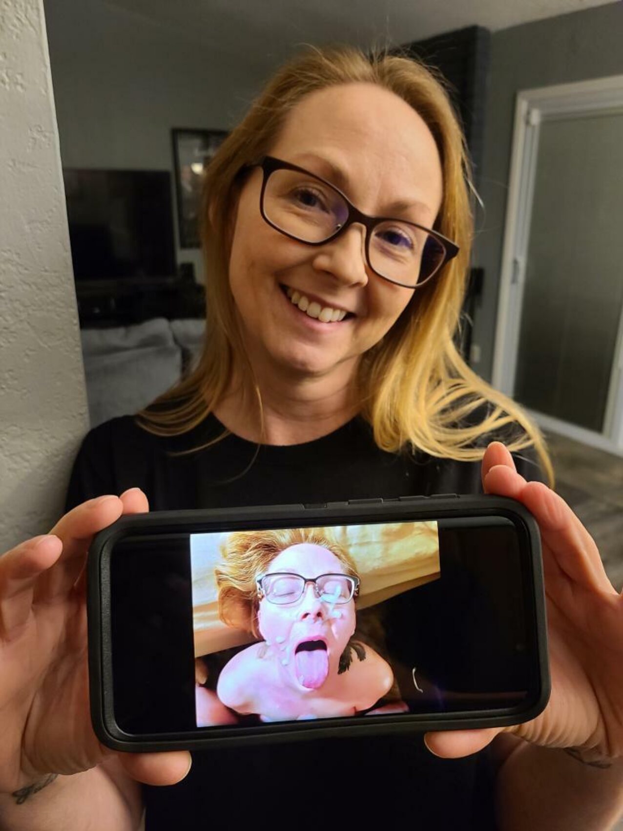 glasses tattoo milf