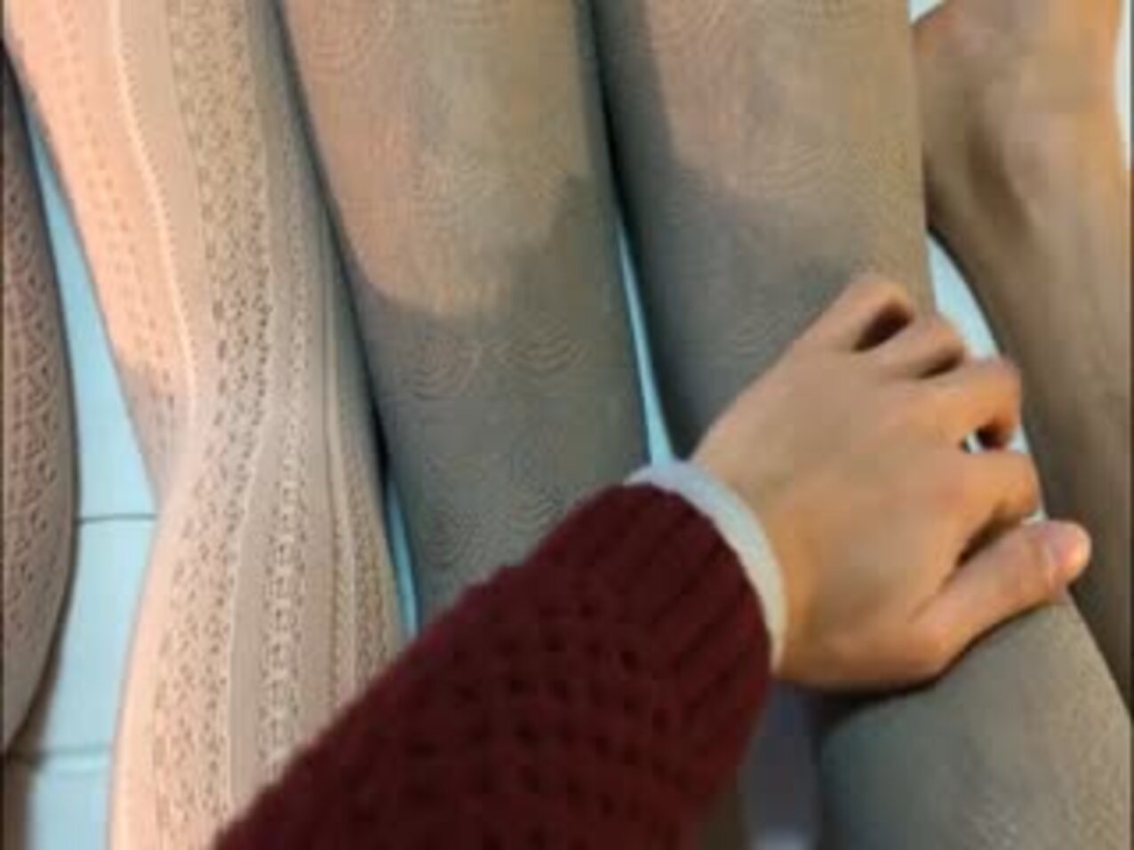 teen feet asian