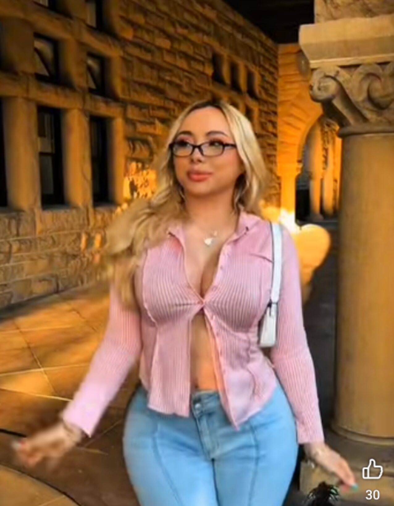 blonde bigtits beautiful