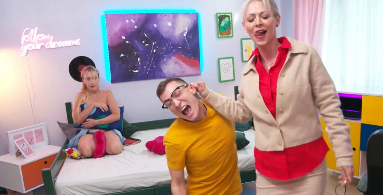 caught milf mff