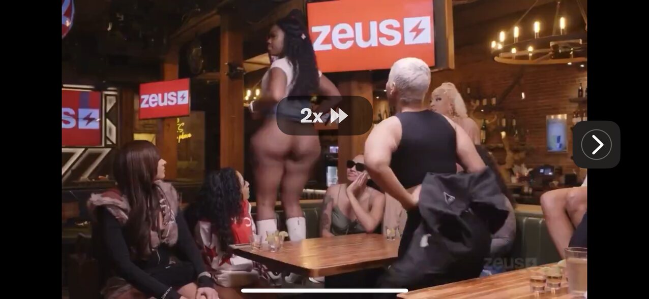 black eboney twerking