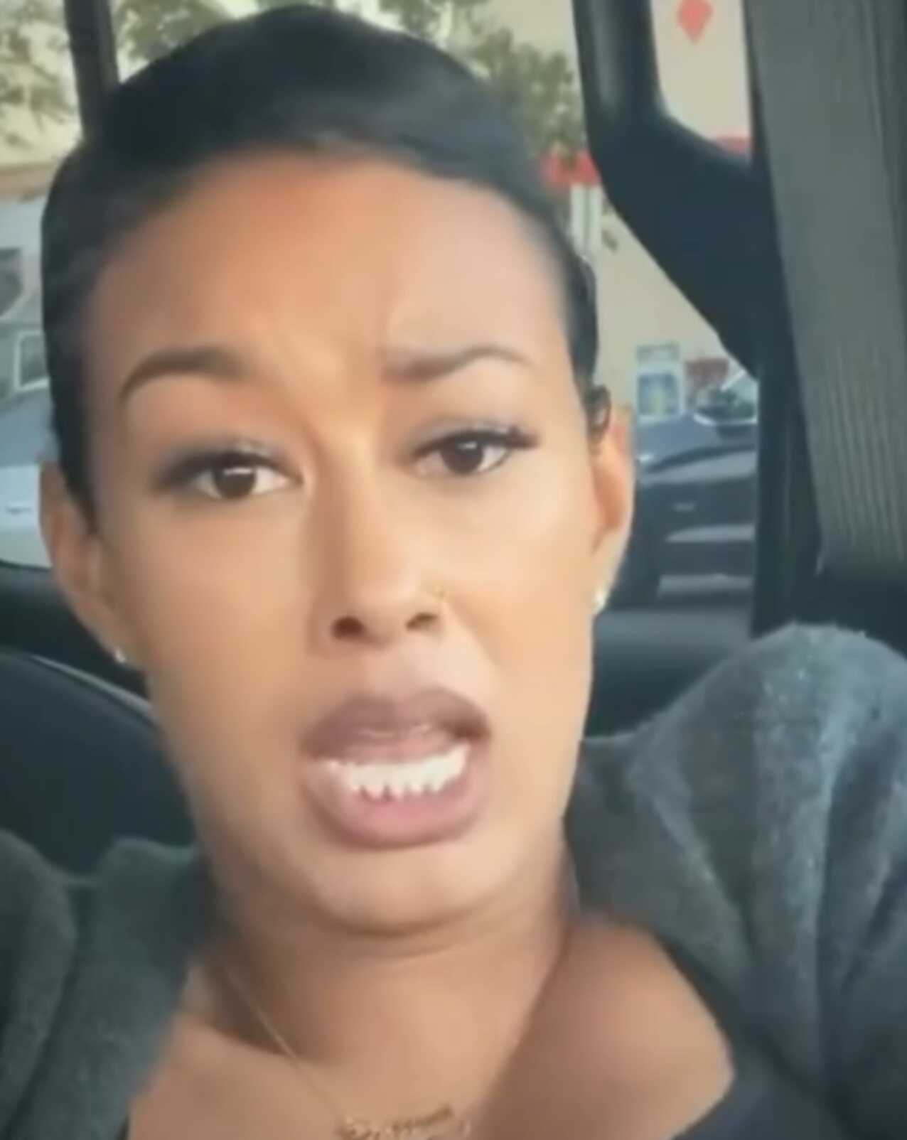 ebony fingering wet
