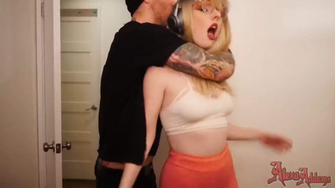 alexa addams rough anal