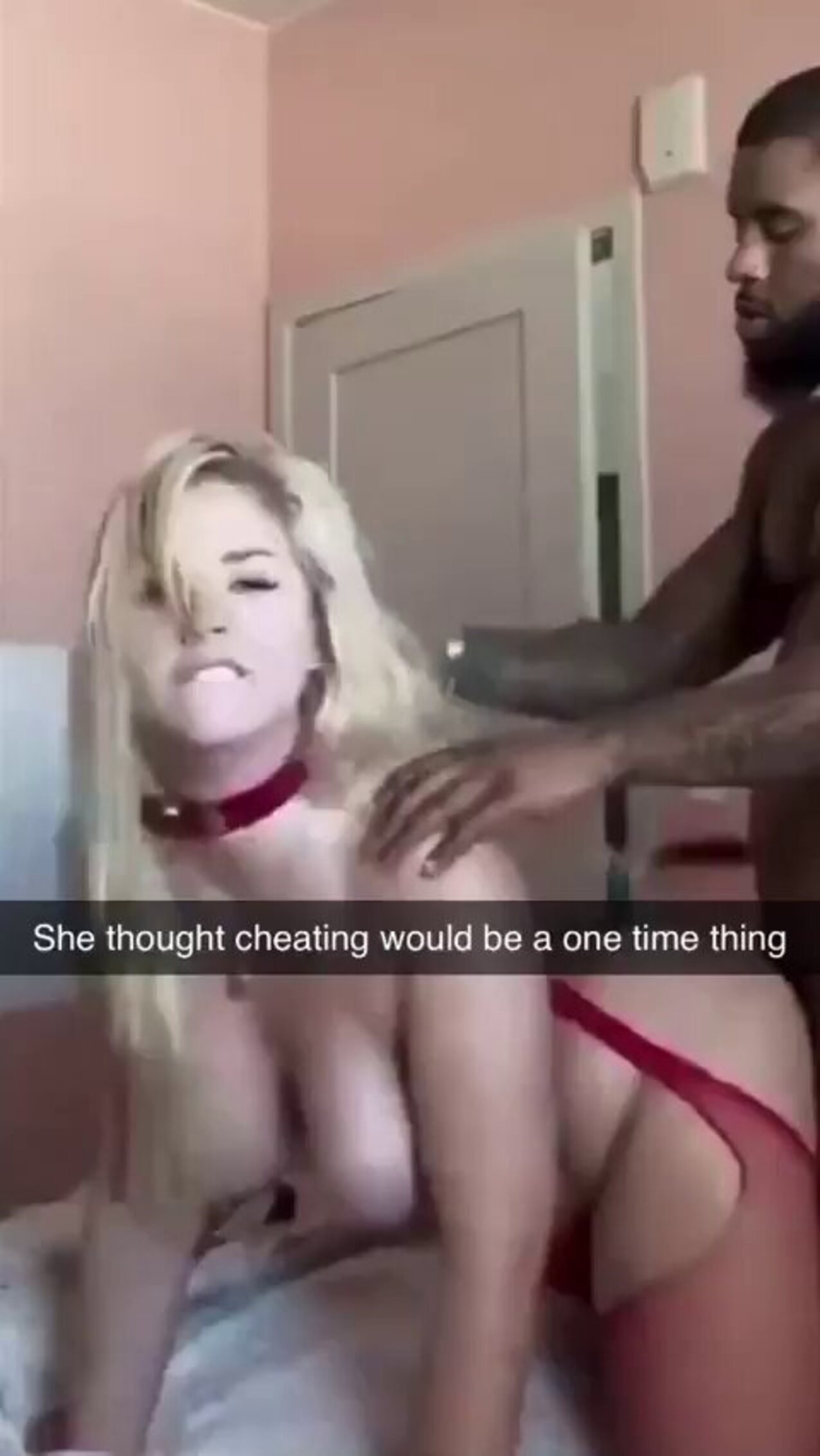 amateur cheating blonde