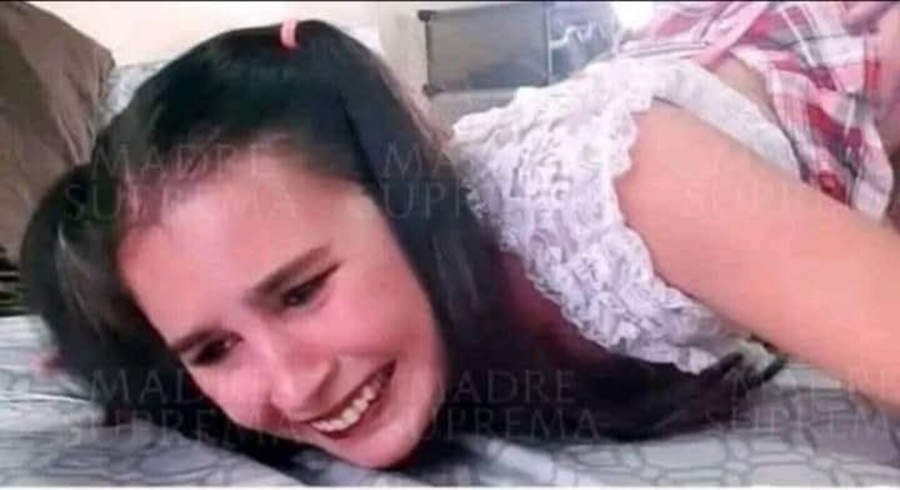 doggystyle brunette college girl