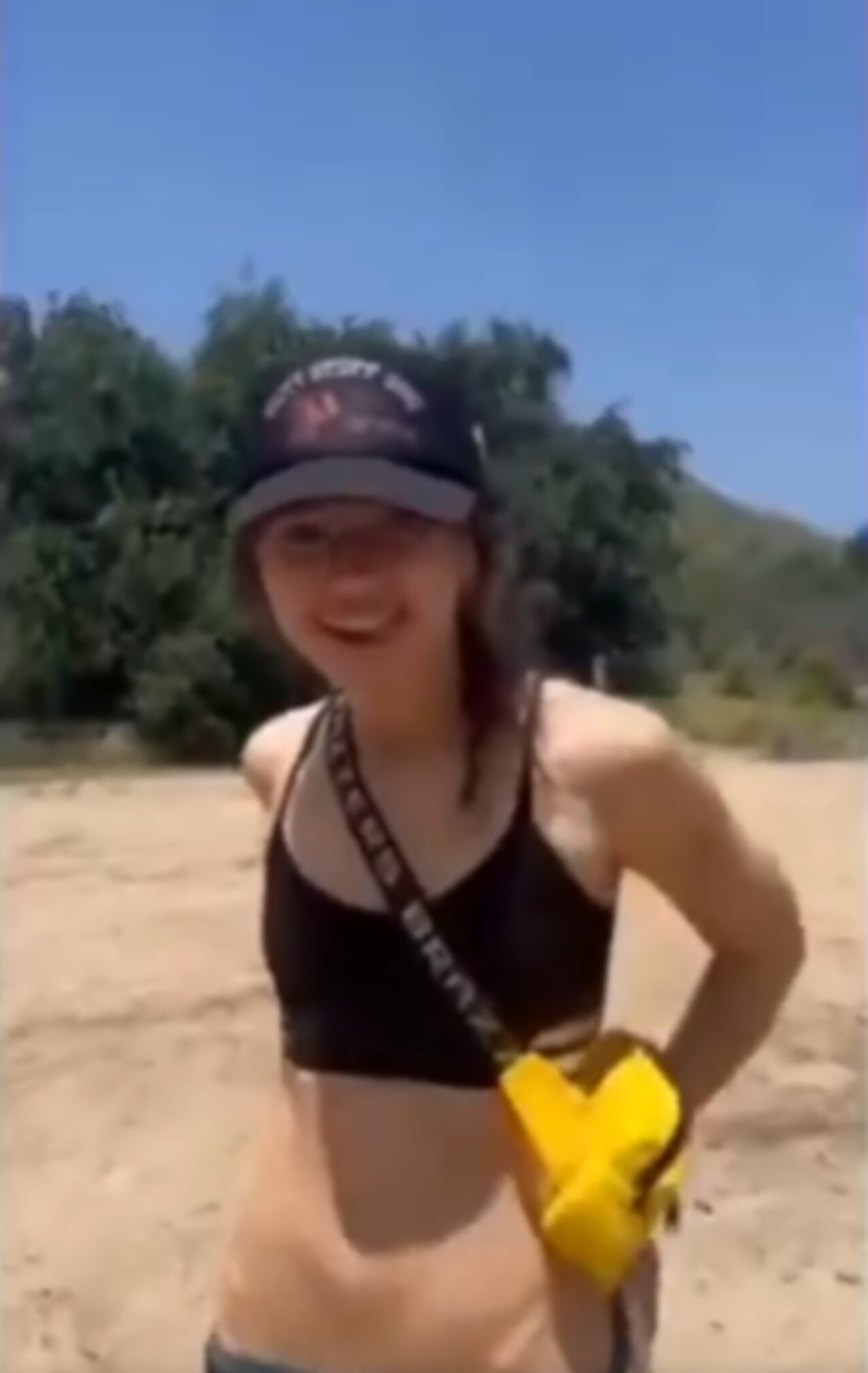 threesome outside double blowjob