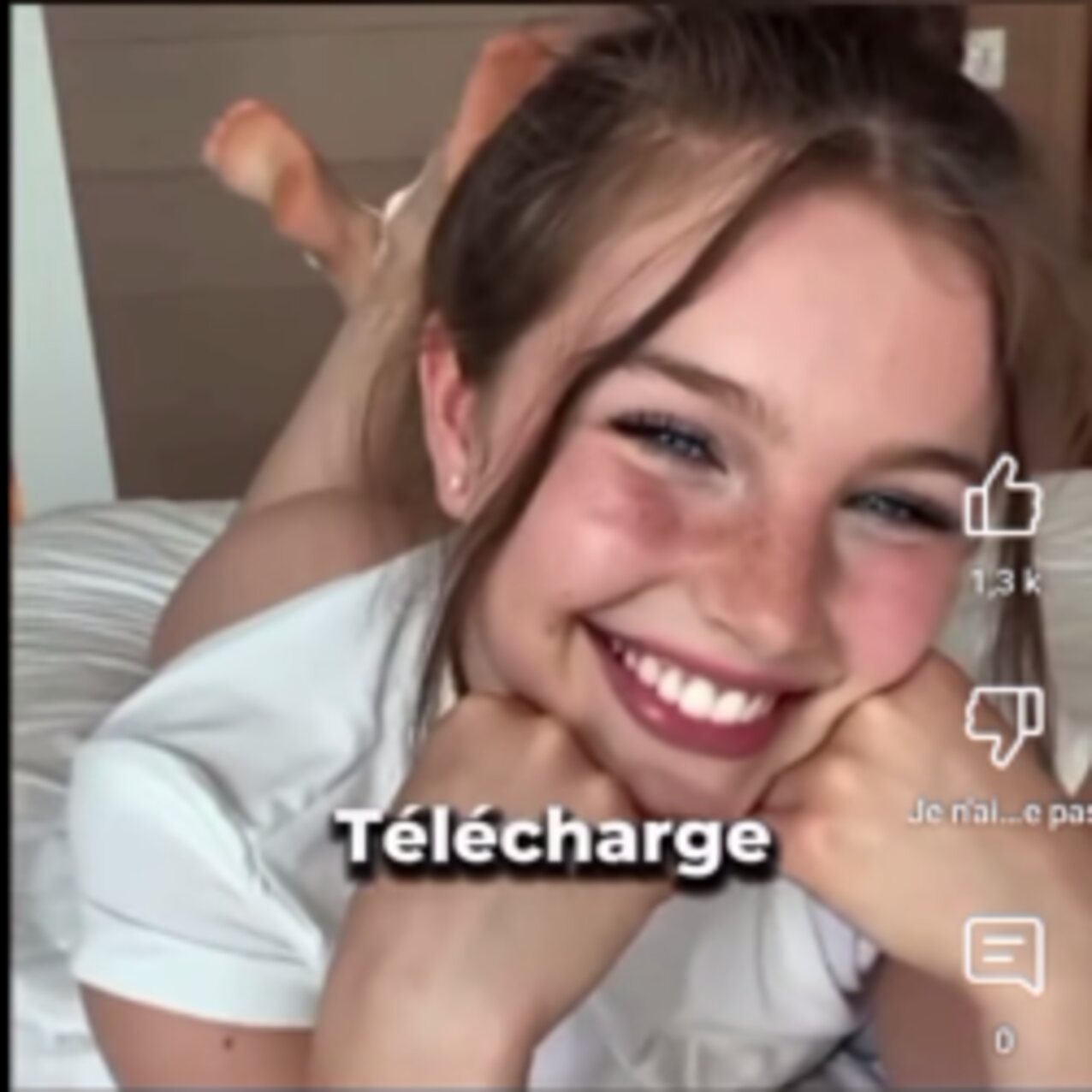 foot bare ass teen