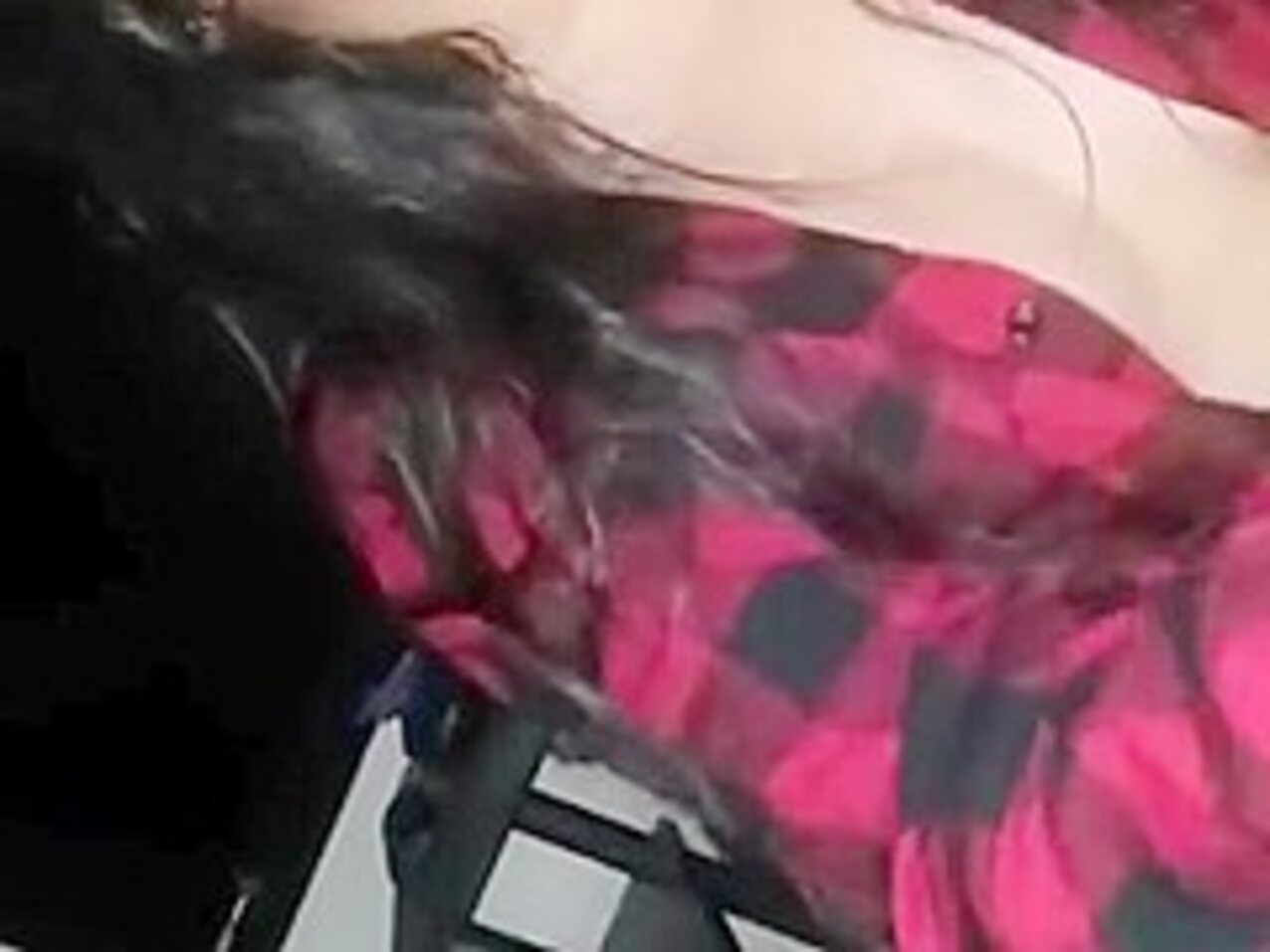 brunette blowjob latina
