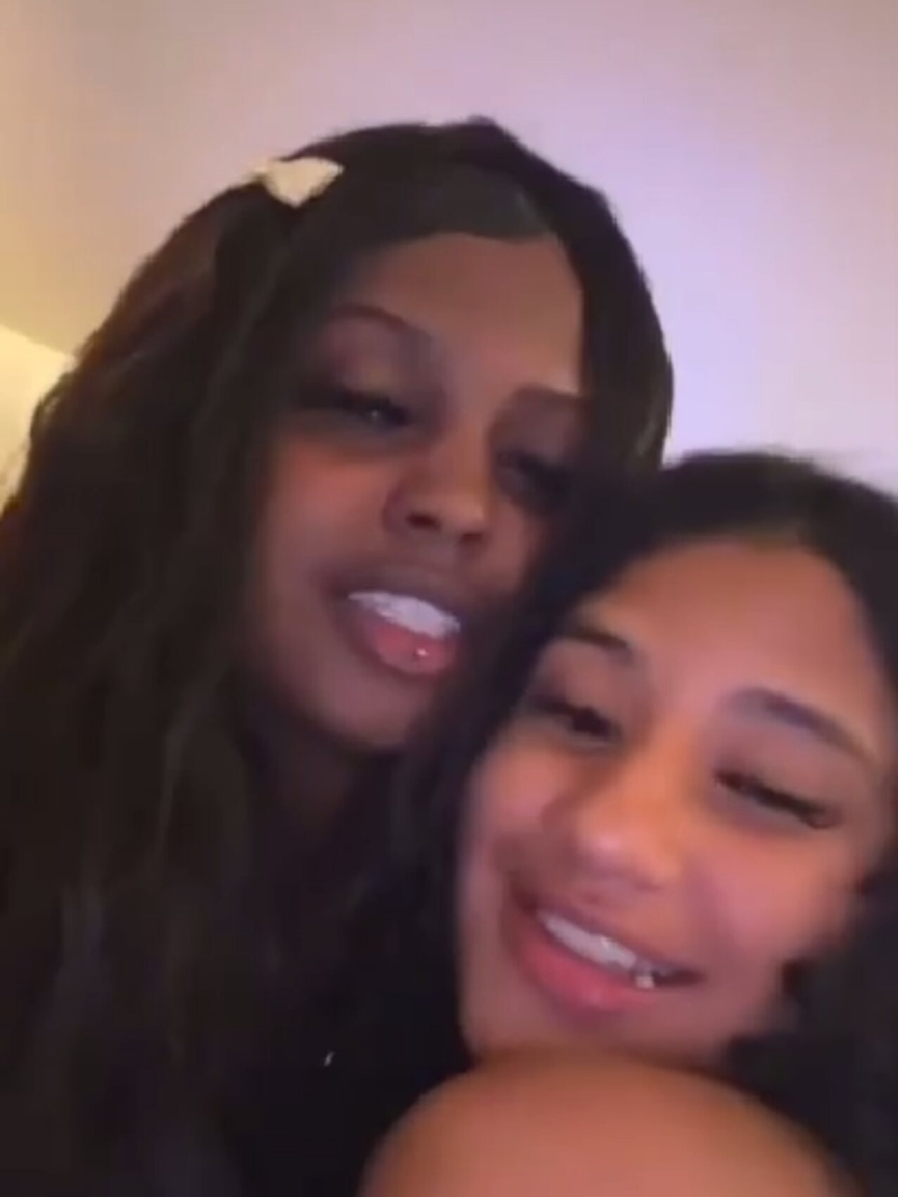 girls blowjob orgy