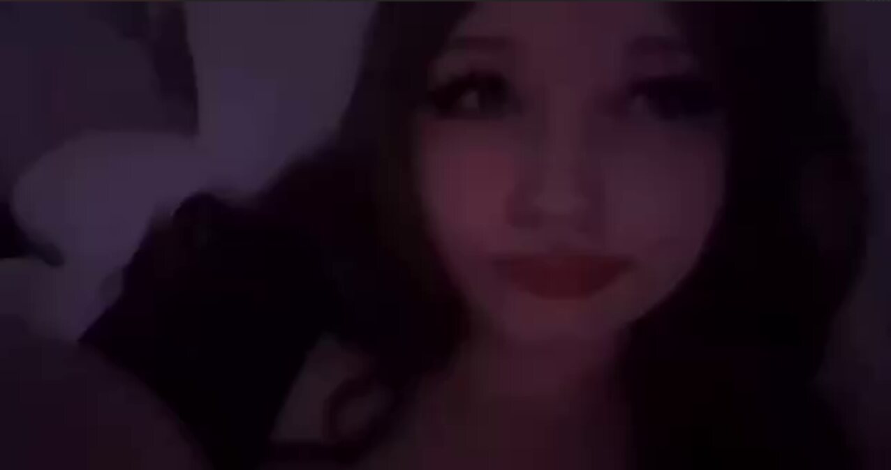 petite dildo pussy