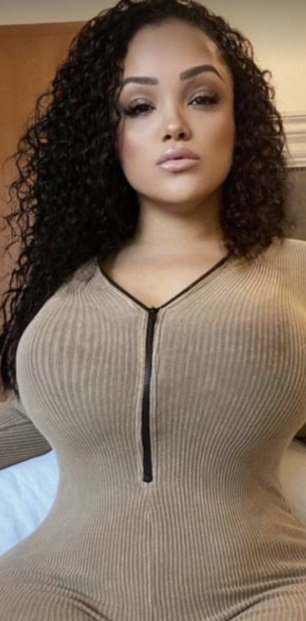 gorgeous brunette wide hips