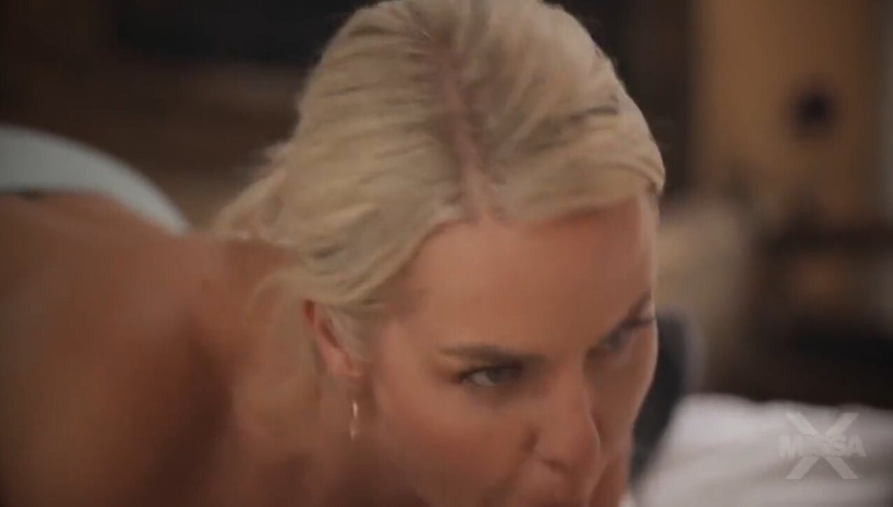 blonde sexy hot