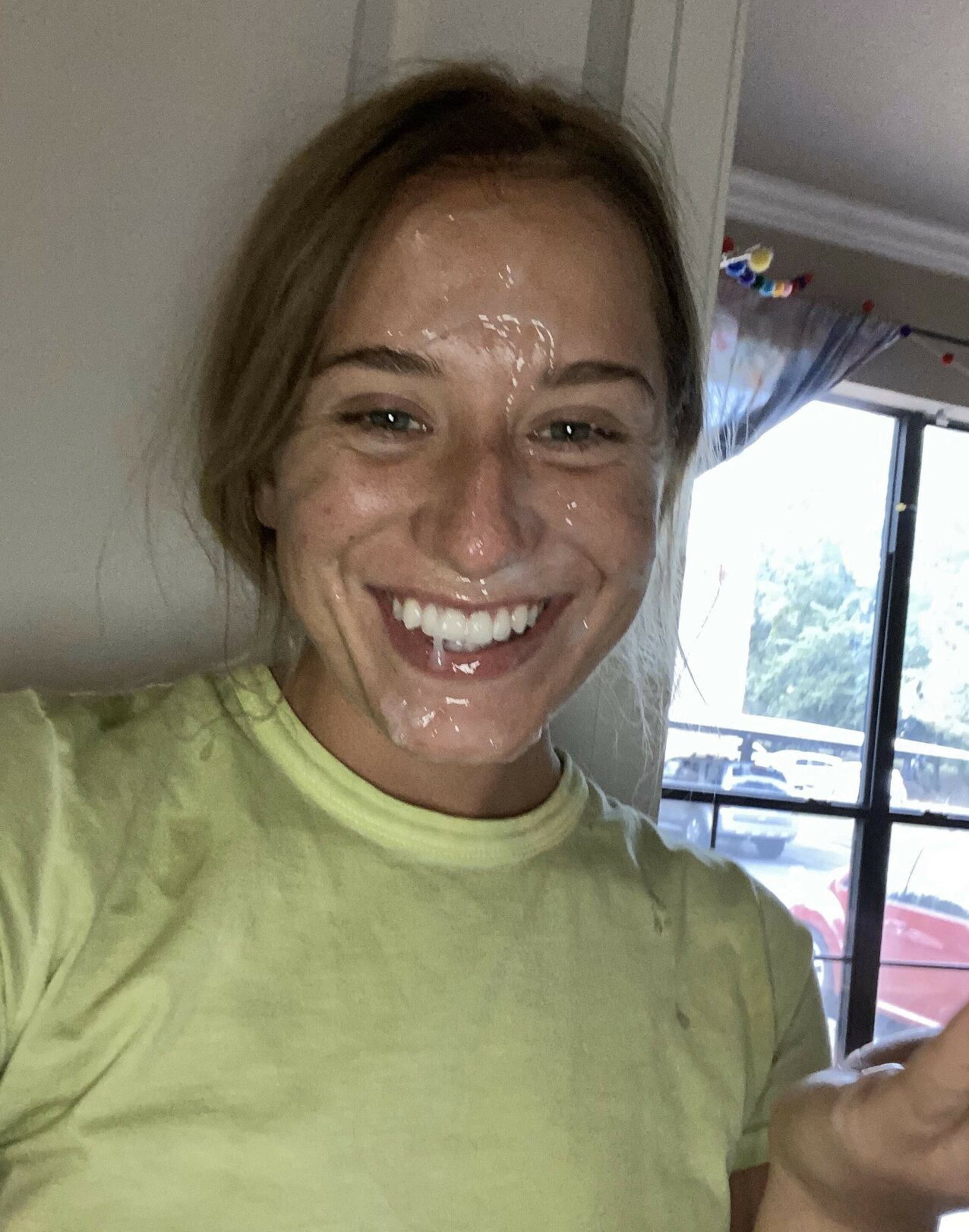 facial massive load brunette