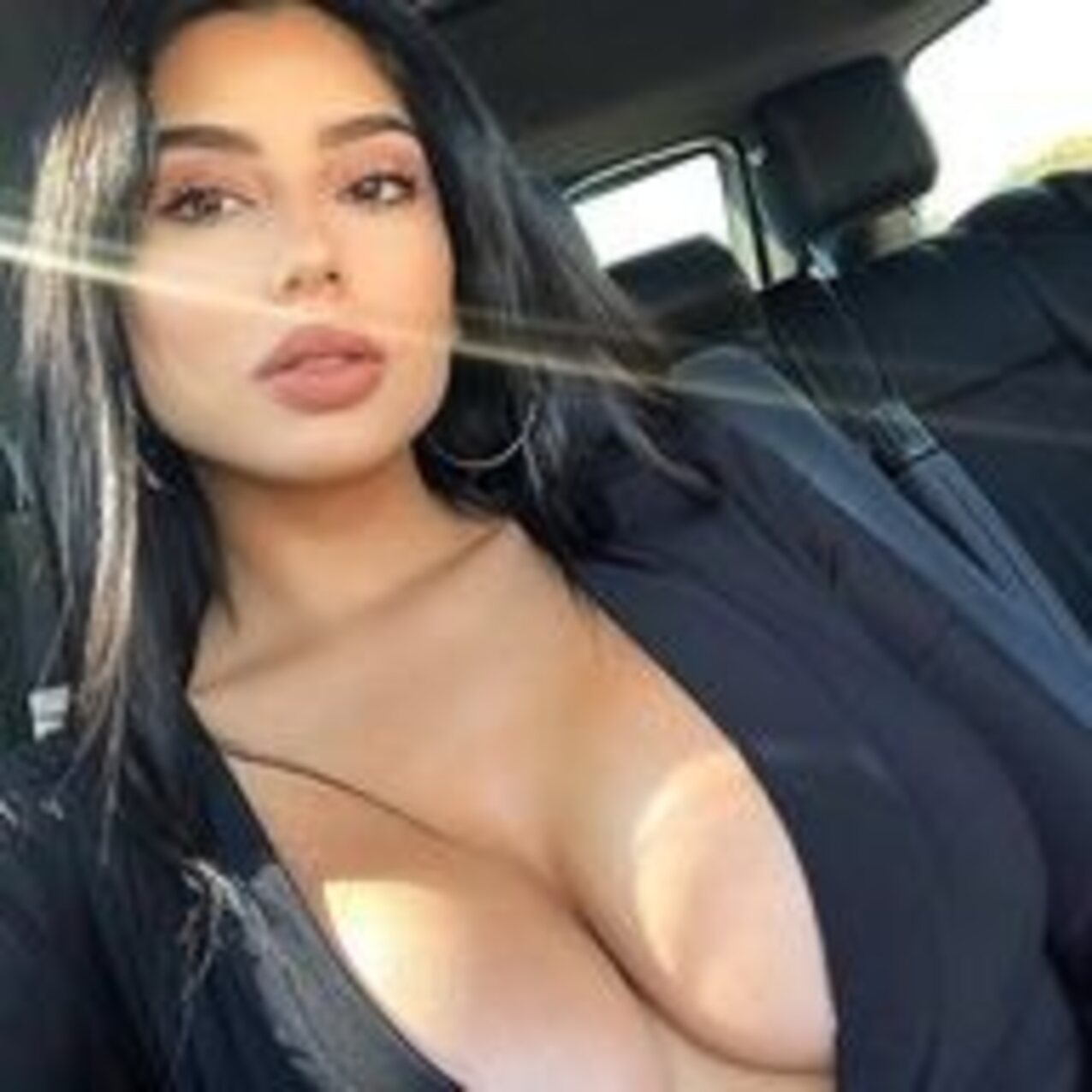 big tits latina brunette